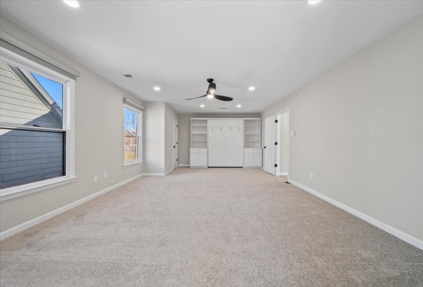 300 MYSEN DR, Memphis, Tennessee 38018, 4 Bedrooms Bedrooms, 7 Rooms Rooms,2.1 BathroomsBathrooms,Residential,For Sale,MYSEN,10212872