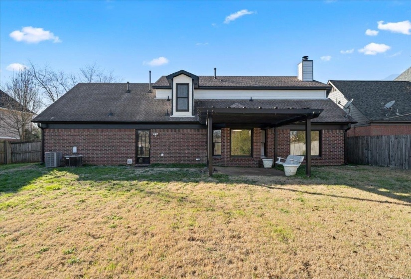 300 MYSEN DR, Memphis, Tennessee 38018, 4 Bedrooms Bedrooms, 7 Rooms Rooms,2.1 BathroomsBathrooms,Residential,For Sale,MYSEN,10212872