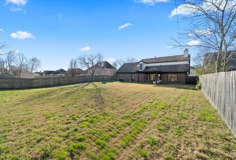 300 MYSEN DR, Memphis, Tennessee 38018, 4 Bedrooms Bedrooms, 7 Rooms Rooms,2.1 BathroomsBathrooms,Residential,For Sale,MYSEN,10212872