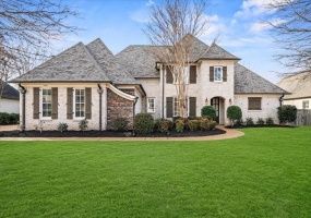 1581 BRACKENSHIRE LN, Collierville, Tennessee 38017, 4 Bedrooms Bedrooms, 10 Rooms Rooms,3 BathroomsBathrooms,Residential,For Sale,BRACKENSHIRE,10212873 1581 BRACKENSHIRE LN, Collierville, Tennessee 38017, 4 Bedrooms Bedrooms, 10 Rooms Rooms,3 BathroomsBathrooms,Residential,For Sale,BRACKENSHIRE,10212873