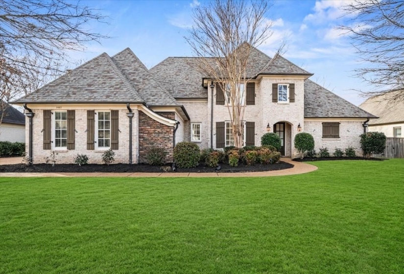 1581 BRACKENSHIRE LN, Collierville, Tennessee 38017, 4 Bedrooms Bedrooms, 10 Rooms Rooms,3 BathroomsBathrooms,Residential,For Sale,BRACKENSHIRE,10212873