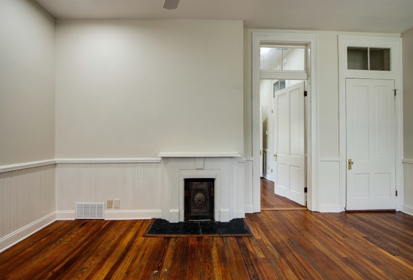 372 MULBERRY ST, Memphis, Tennessee 38103, 1 Bedroom Bedrooms, 3 Rooms Rooms,1 BathroomBathrooms,Residential,For Sale,MULBERRY,10211138