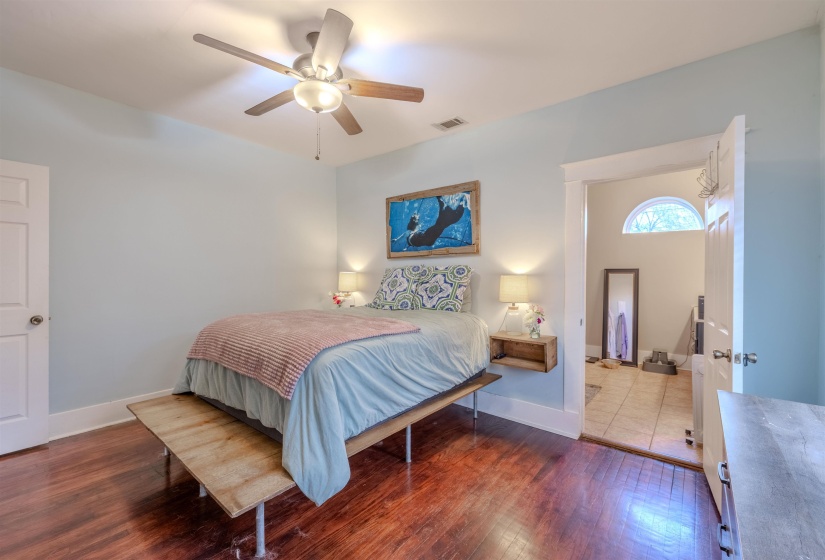 830 MAURY ST, Memphis, Tennessee 38107, 4 Bedroom Bedrooms, 9 Room Rooms,2 BathroomBathrooms,Residential,For Sale,MAURY,0,10212981