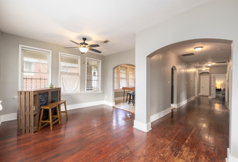 830 MAURY ST, Memphis, Tennessee 38107, 4 Bedroom Bedrooms, 9 Room Rooms,2 BathroomBathrooms,Residential,For Sale,MAURY,0,10212981