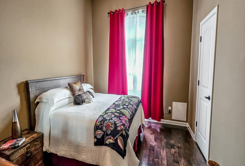 35 WHISPERING CREEK CV, Oakland, Tennessee 38060, 4 Bedrooms Bedrooms, 7 Rooms Rooms,2 BathroomsBathrooms,Residential,For Sale,WHISPERING CREEK,10212986