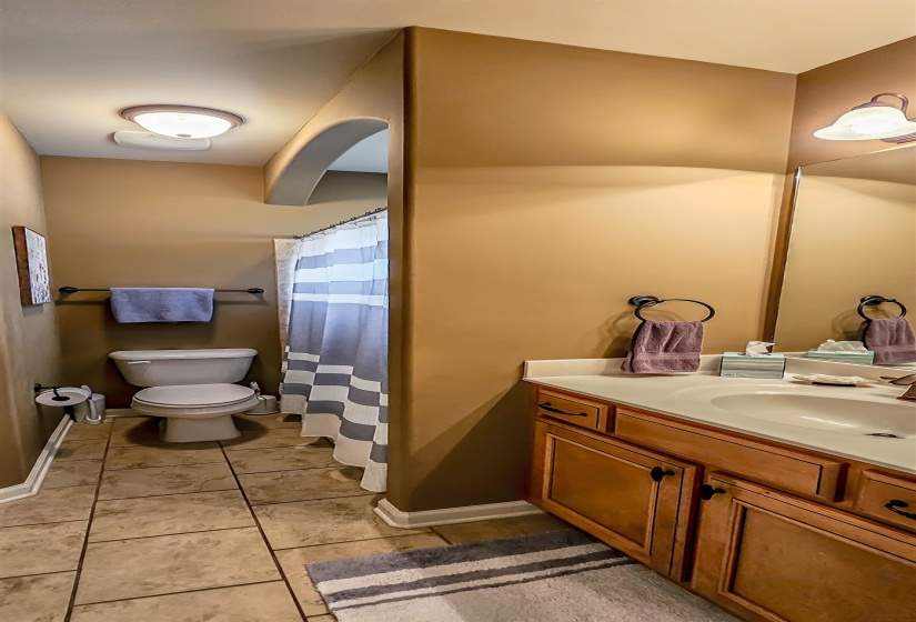 35 WHISPERING CREEK CV, Oakland, Tennessee 38060, 4 Bedrooms Bedrooms, 7 Rooms Rooms,2 BathroomsBathrooms,Residential,For Sale,WHISPERING CREEK,10212986