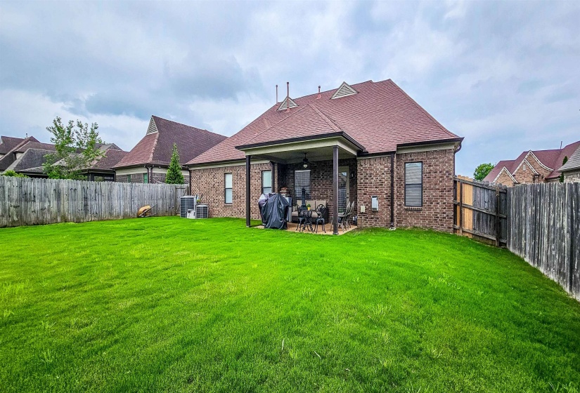 35 WHISPERING CREEK CV, Oakland, Tennessee 38060, 4 Bedrooms Bedrooms, 7 Rooms Rooms,2 BathroomsBathrooms,Residential,For Sale,WHISPERING CREEK,10212986