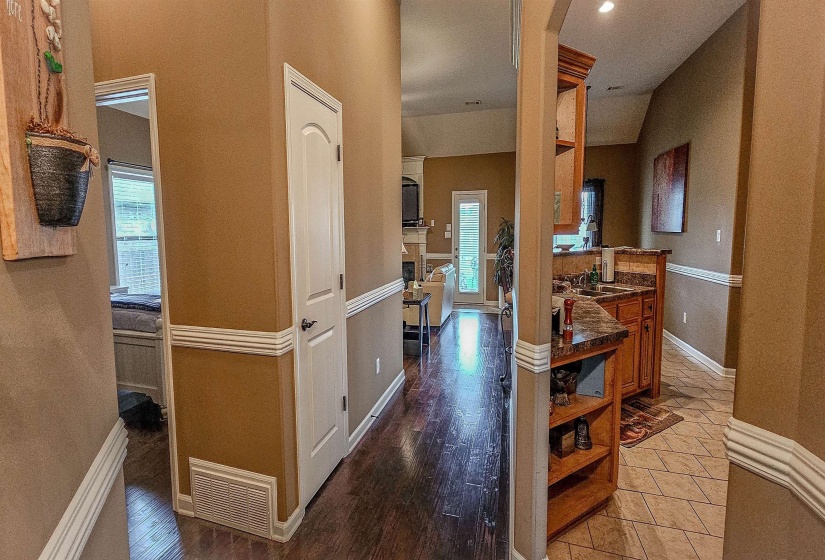 35 WHISPERING CREEK CV, Oakland, Tennessee 38060, 4 Bedrooms Bedrooms, 7 Rooms Rooms,2 BathroomsBathrooms,Residential,For Sale,WHISPERING CREEK,10212986