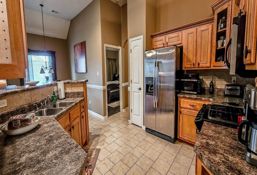 35 WHISPERING CREEK CV, Oakland, Tennessee 38060, 4 Bedrooms Bedrooms, 7 Rooms Rooms,2 BathroomsBathrooms,Residential,For Sale,WHISPERING CREEK,10212986