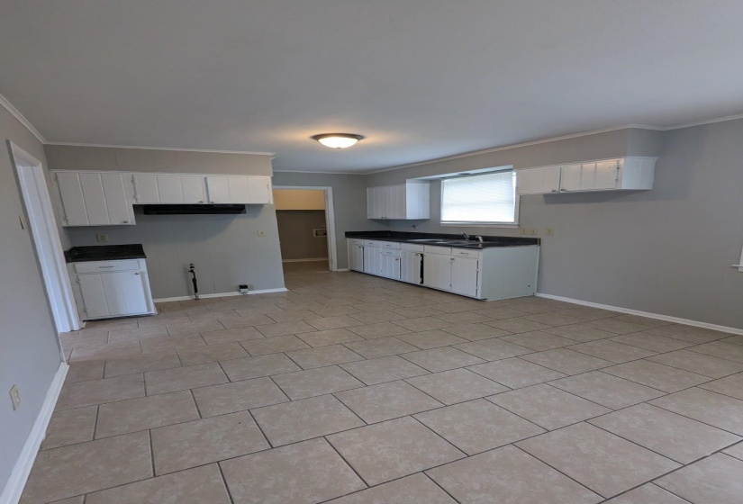 3063 CHRISTINE RD, Memphis, Tennessee 38118, 3 Bedroom Bedrooms, 5 Room Rooms,1.1 BathroomBathrooms,Residential,For Sale,CHRISTINE,0,10213010