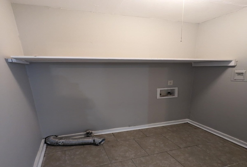 3063 CHRISTINE RD, Memphis, Tennessee 38118, 3 Bedroom Bedrooms, 5 Room Rooms,1.1 BathroomBathrooms,Residential,For Sale,CHRISTINE,0,10213010