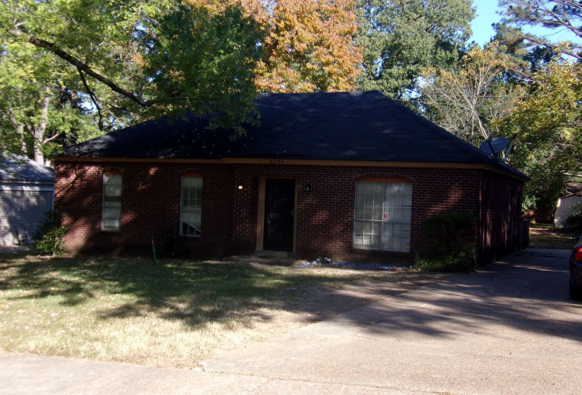 3104 KINGSGATE AVE, Memphis, Tennessee 38118, 3 Bedroom Bedrooms, 8 Room Rooms,1.1 BathroomBathrooms,Residential,For Sale,KINGSGATE,0,10213016