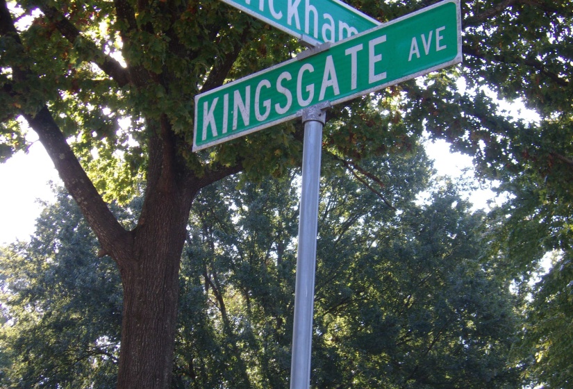 3104 KINGSGATE AVE, Memphis, Tennessee 38118, 3 Bedroom Bedrooms, 8 Room Rooms,1.1 BathroomBathrooms,Residential,For Sale,KINGSGATE,0,10213016