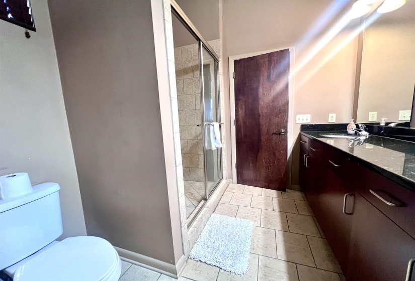 449 MONROE AVE, Memphis, Tennessee 38103, 2 Bedroom Bedrooms, 4 Room Rooms,2.1 BathroomBathrooms,Residential,For Sale,MONROE,0,10213037