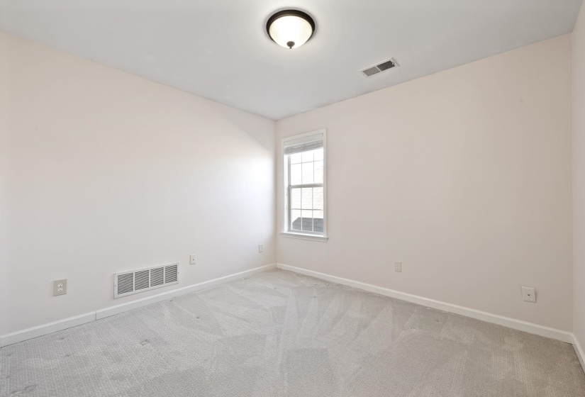 5524 FOUNTAIN BAY DR, Memphis, Tennessee 38120, 4 Bedrooms Bedrooms, 7 Rooms Rooms,2.1 BathroomsBathrooms,Residential,For Sale,FOUNTAIN BAY,10213060