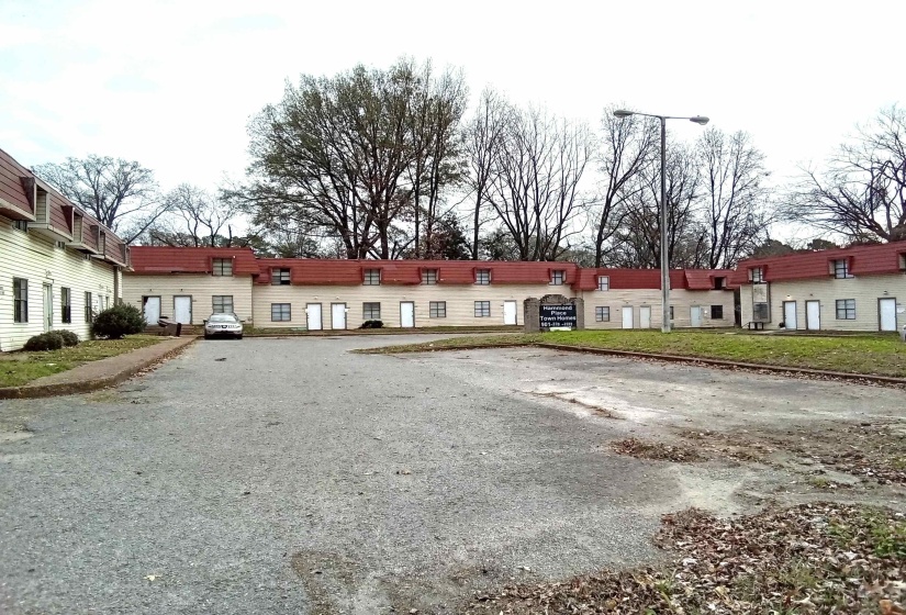 4390 KAMALI CT, Memphis, Tennessee 38128, 0 , 0 ,0,Multi-family,For Sale,KAMALI,0,10213072