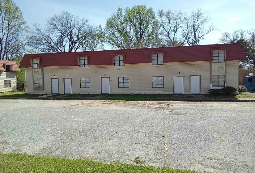 4390 KAMALI CT, Memphis, Tennessee 38128, 0 , 0 ,0,Multi-family,For Sale,KAMALI,0,10213072