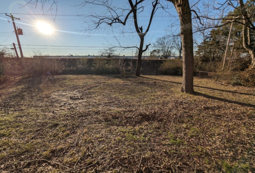 3733 BROMPTON AVE, Memphis, Tennessee 38118, 4 Bedroom Bedrooms, 6 Room Rooms,1.1 BathroomBathrooms,Residential,For Sale,BROMPTON,0,10213141