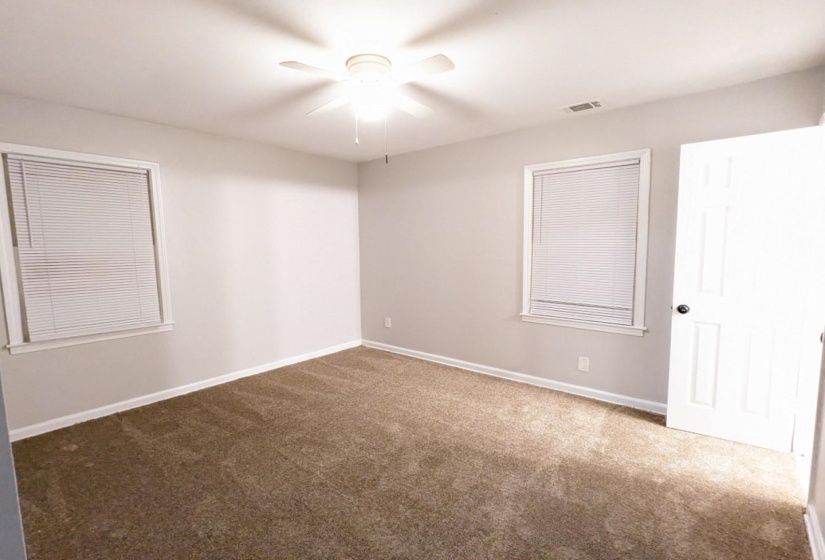 3733 BROMPTON AVE, Memphis, Tennessee 38118, 4 Bedroom Bedrooms, 6 Room Rooms,1.1 BathroomBathrooms,Residential,For Sale,BROMPTON,0,10213141