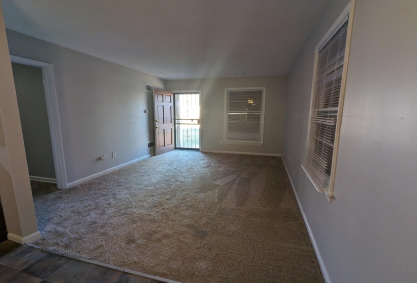 3733 BROMPTON AVE, Memphis, Tennessee 38118, 4 Bedroom Bedrooms, 6 Room Rooms,1.1 BathroomBathrooms,Residential,For Sale,BROMPTON,0,10213141