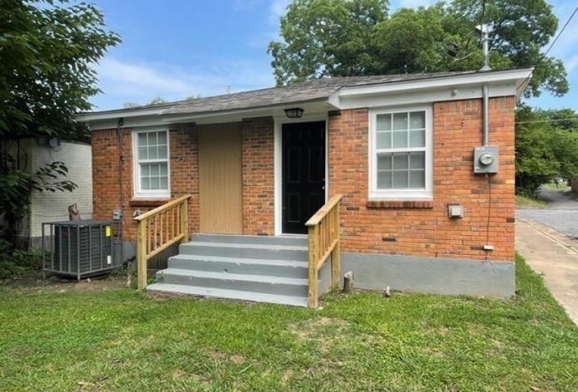 905 ANNIE ST, Memphis, Tennessee 38107, 4 Bedroom Bedrooms, 6 Room Rooms,2 BathroomBathrooms,Residential,For Sale,ANNIE,0,10213146