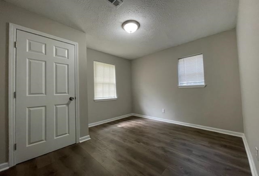 905 ANNIE ST, Memphis, Tennessee 38107, 4 Bedroom Bedrooms, 6 Room Rooms,2 BathroomBathrooms,Residential,For Sale,ANNIE,0,10213146