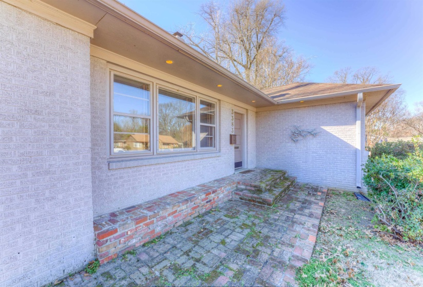 3383 NORTHWOOD DR, Memphis, Tennessee 38111, 3 Bedrooms Bedrooms, 7 Rooms Rooms,2 BathroomsBathrooms,Residential,For Sale,NORTHWOOD,10213159