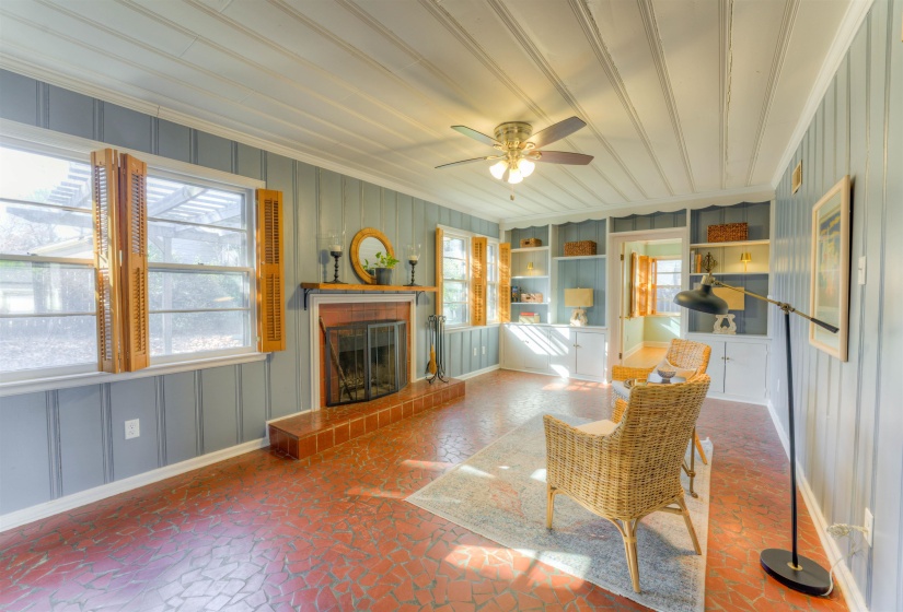 3383 NORTHWOOD DR, Memphis, Tennessee 38111, 3 Bedrooms Bedrooms, 7 Rooms Rooms,2 BathroomsBathrooms,Residential,For Sale,NORTHWOOD,10213159