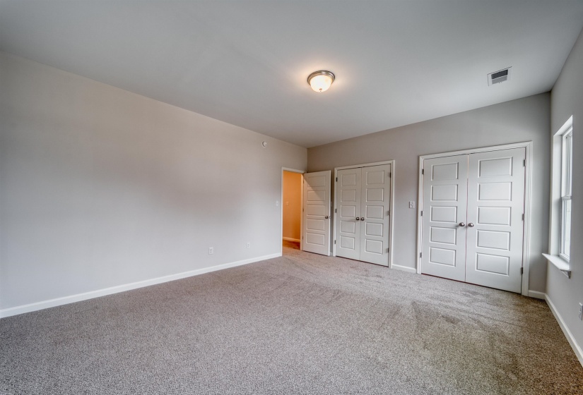 200 WASHINGTON AVE, Covington, Tennessee 38019, 2 Bedroom Bedrooms, 5 Room Rooms,2.1 BathroomBathrooms,Residential,For Sale,WASHINGTON,0,10213168