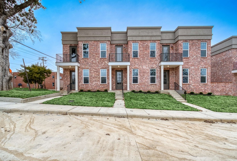 200 WASHINGTON AVE, Covington, Tennessee 38019, 2 Bedroom Bedrooms, 5 Room Rooms,2.1 BathroomBathrooms,Residential,For Sale,WASHINGTON,0,10213168