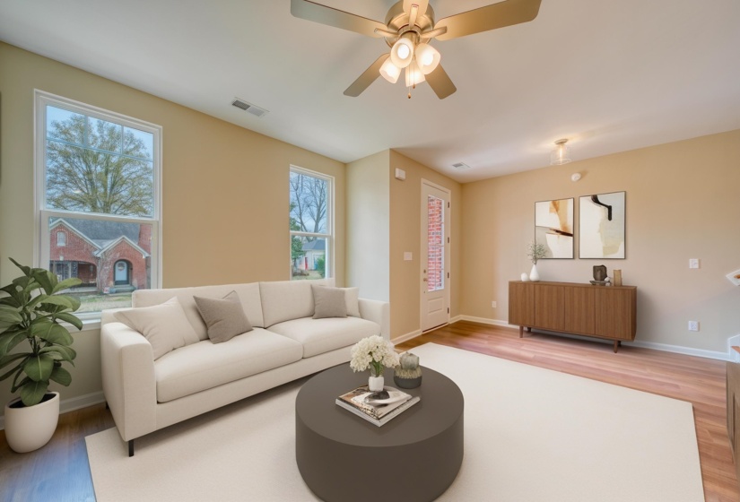 212 WASHINGTON AVE, Covington, Tennessee 38019, 2 Bedroom Bedrooms, 5 Room Rooms,2.1 BathroomBathrooms,Residential,For Sale,WASHINGTON,0,10213170