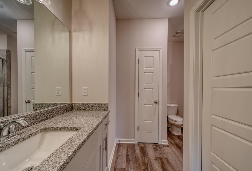 236 WASHINGTON AVE, Covington, Tennessee 38019, 2 Bedroom Bedrooms, 5 Room Rooms,2.1 BathroomBathrooms,Residential,For Sale,WASHINGTON,0,10213179