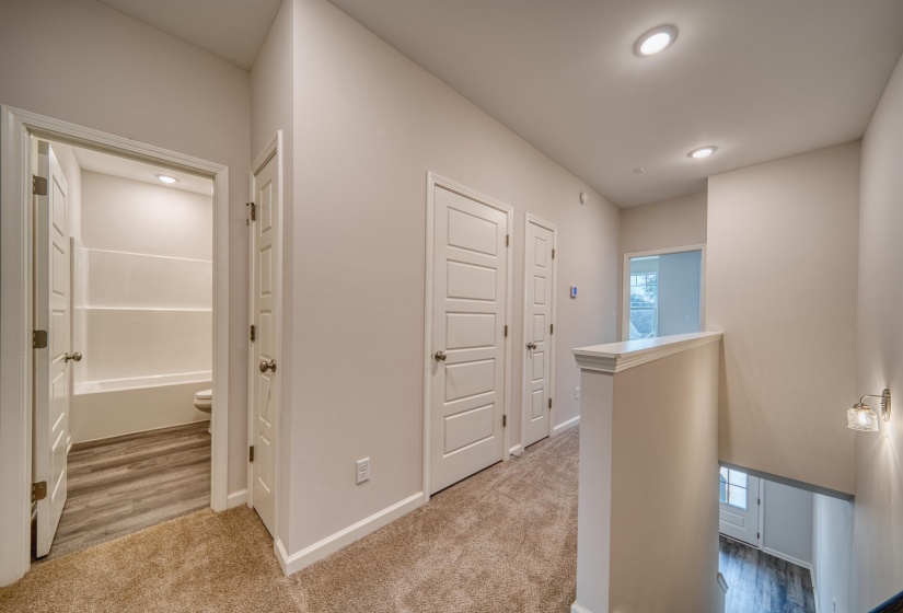236 WASHINGTON AVE, Covington, Tennessee 38019, 2 Bedroom Bedrooms, 5 Room Rooms,2.1 BathroomBathrooms,Residential,For Sale,WASHINGTON,0,10213179