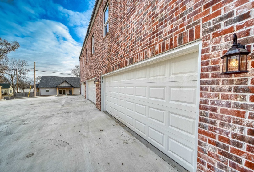 272 WASHINGTON AVE, Covington, Tennessee 38019, 2 Bedroom Bedrooms, 5 Room Rooms,2.1 BathroomBathrooms,Residential,For Sale,WASHINGTON,0,10213181
