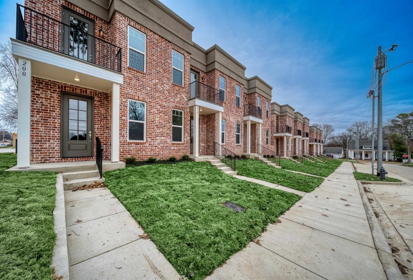 272 WASHINGTON AVE, Covington, Tennessee 38019, 2 Bedroom Bedrooms, 5 Room Rooms,2.1 BathroomBathrooms,Residential,For Sale,WASHINGTON,0,10213181