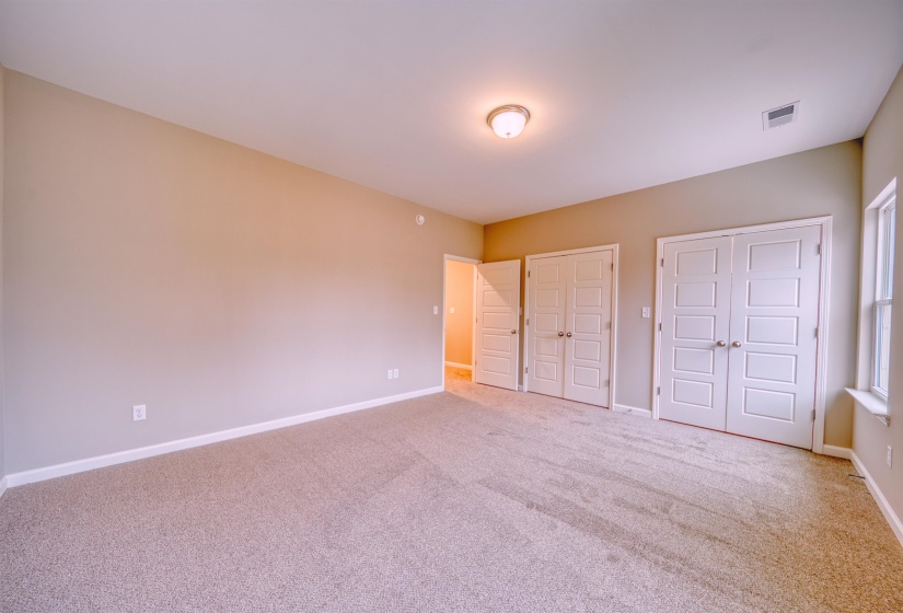 260 WASHINGTON AVE, Covington, Tennessee 38019, 2 Bedroom Bedrooms, 5 Room Rooms,2.1 BathroomBathrooms,Residential,For Sale,WASHINGTON,0,10213183