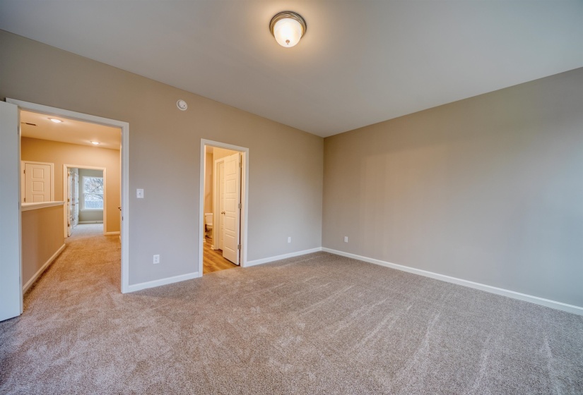 296 WASHINGTON AVE, Covington, Tennessee 38019, 2 Bedroom Bedrooms, 5 Room Rooms,2.1 BathroomBathrooms,Residential,For Sale,WASHINGTON,0,10213184