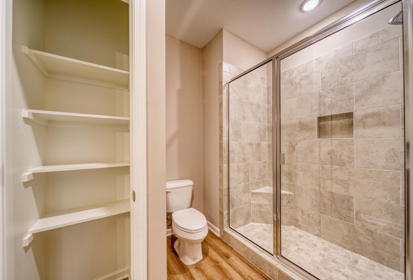 296 WASHINGTON AVE, Covington, Tennessee 38019, 2 Bedroom Bedrooms, 5 Room Rooms,2.1 BathroomBathrooms,Residential,For Sale,WASHINGTON,0,10213184