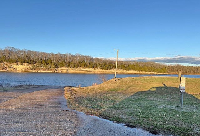 HARRY TERRY DR, Savannah, Tennessee 38372, ,Land,For Sale,HARRY TERRY,10213190