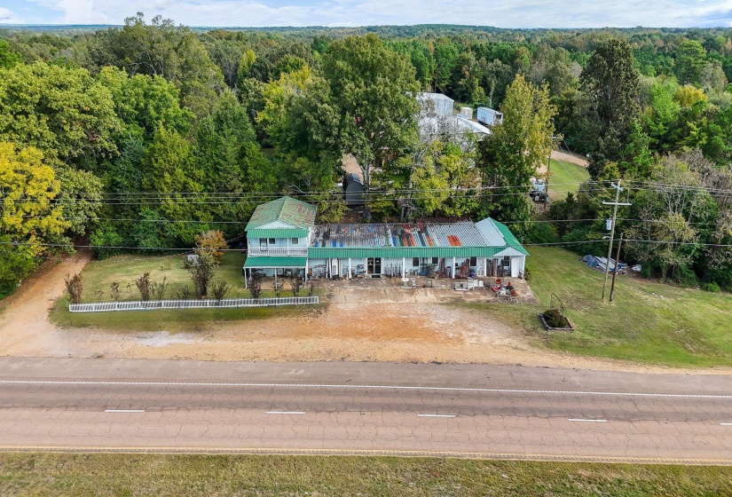 Aerial view of property and surrounding area