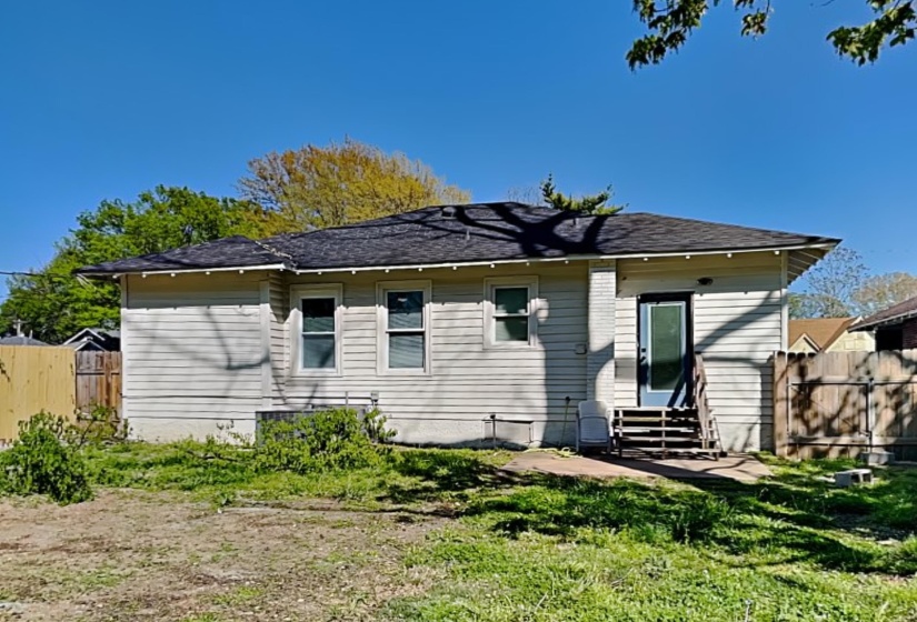 815 WATKINS ST, Memphis, Tennessee 38107, 3 Bedrooms Bedrooms, 5 Rooms Rooms,2 BathroomsBathrooms,Rental Properties,For Sale,WATKINS,10213230