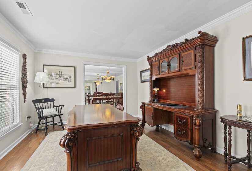 7964 DOVIE LN, Germantown, Tennessee 38138, 5 Bedrooms Bedrooms, 12 Rooms Rooms,3.1 BathroomsBathrooms,Residential,For Sale,DOVIE,10213223