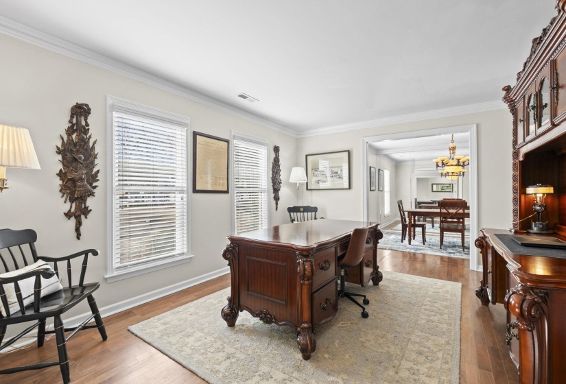 7964 DOVIE LN, Germantown, Tennessee 38138, 5 Bedrooms Bedrooms, 12 Rooms Rooms,3.1 BathroomsBathrooms,Residential,For Sale,DOVIE,10213223