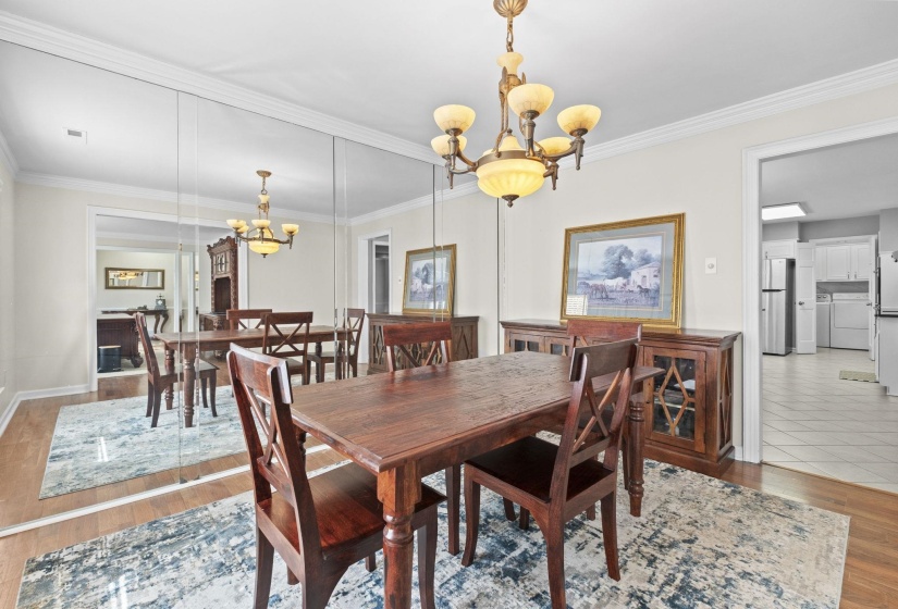 7964 DOVIE LN, Germantown, Tennessee 38138, 5 Bedrooms Bedrooms, 12 Rooms Rooms,3.1 BathroomsBathrooms,Residential,For Sale,DOVIE,10213223