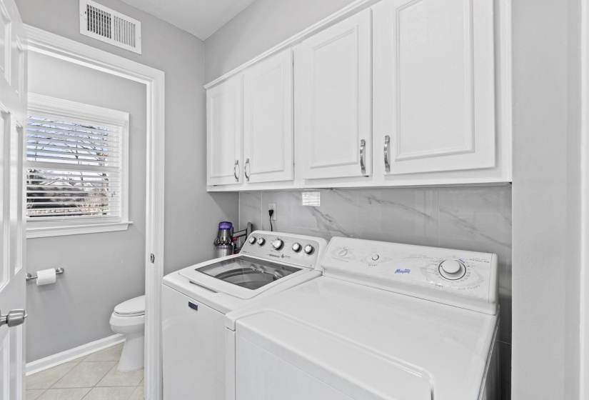 7964 DOVIE LN, Germantown, Tennessee 38138, 5 Bedrooms Bedrooms, 12 Rooms Rooms,3.1 BathroomsBathrooms,Residential,For Sale,DOVIE,10213223