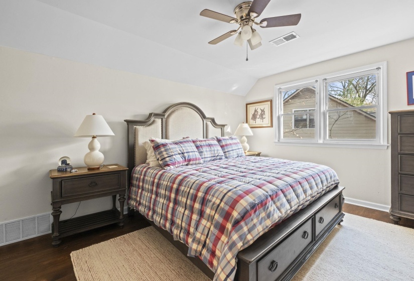 7964 DOVIE LN, Germantown, Tennessee 38138, 5 Bedrooms Bedrooms, 12 Rooms Rooms,3.1 BathroomsBathrooms,Residential,For Sale,DOVIE,10213223