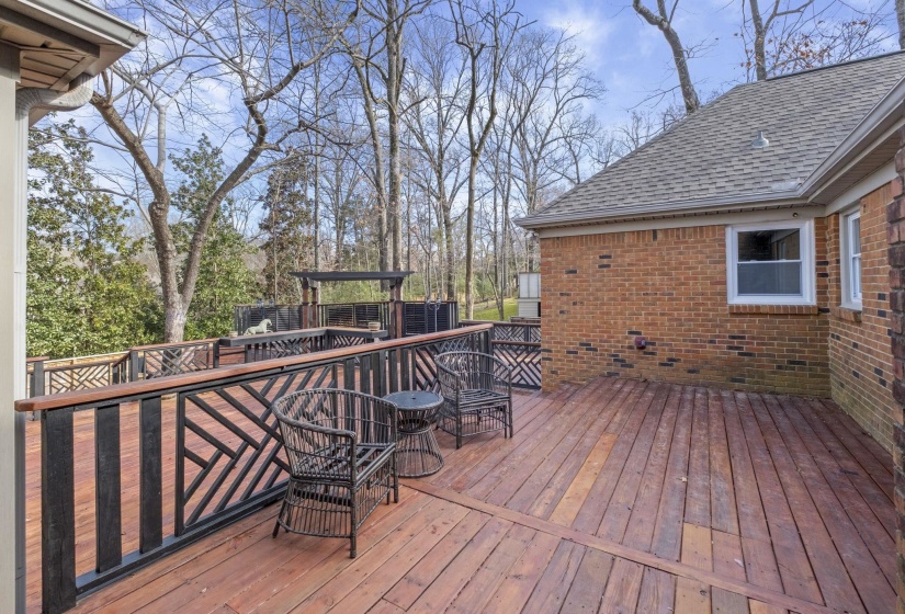 7964 DOVIE LN, Germantown, Tennessee 38138, 5 Bedrooms Bedrooms, 12 Rooms Rooms,3.1 BathroomsBathrooms,Residential,For Sale,DOVIE,10213223