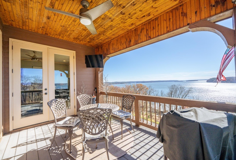 75C OASIS LN, Savannah, Tennessee 38372, 4 Bedrooms Bedrooms, 8 Rooms Rooms,3.1 BathroomsBathrooms,Residential,For Sale,OASIS,10213248