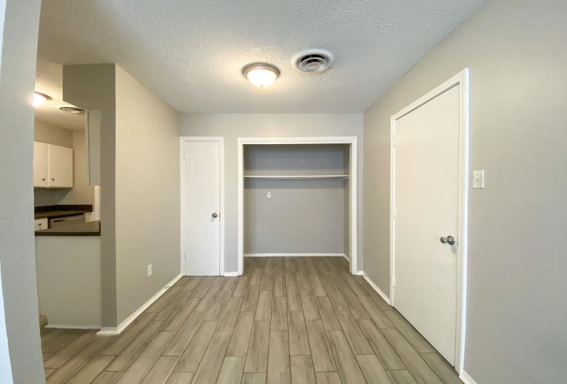 3716 DORADO AVE, Memphis, Tennessee 38128, 4 Bedrooms Bedrooms, 6 Rooms Rooms,2 BathroomsBathrooms,Residential,For Sale,DORADO,10213262