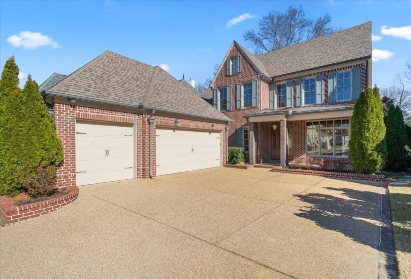 1698 PADINGTON PARK LN, Germantown, Tennessee 38138, 4 Bedrooms Bedrooms, 9 Rooms Rooms,3.1 BathroomsBathrooms,Residential,For Sale,PADINGTON PARK,10213265